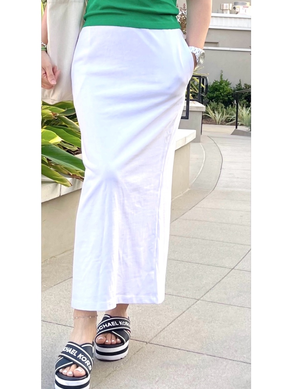 ZARA White Maxi Pencil Skirt - Classic Cotton Blend